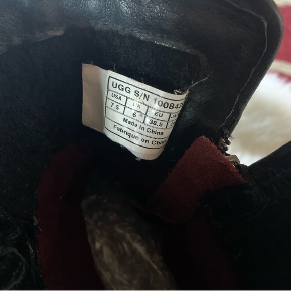 UGG black leather zip up buckle booties - Picture 5 of 5